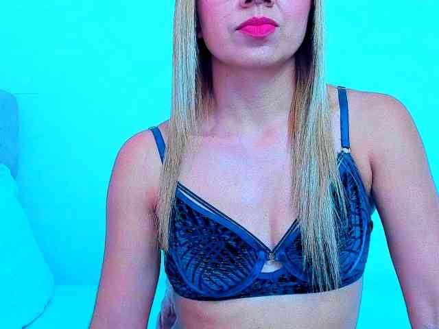 vickycandy