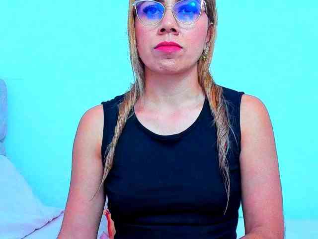 vickycandy