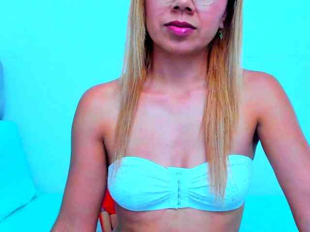 vickycandy Live Webcam on BongaCams