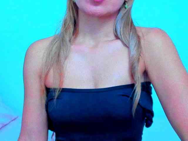 vickycandy
