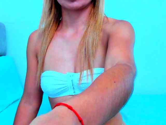 vickycandy webcam