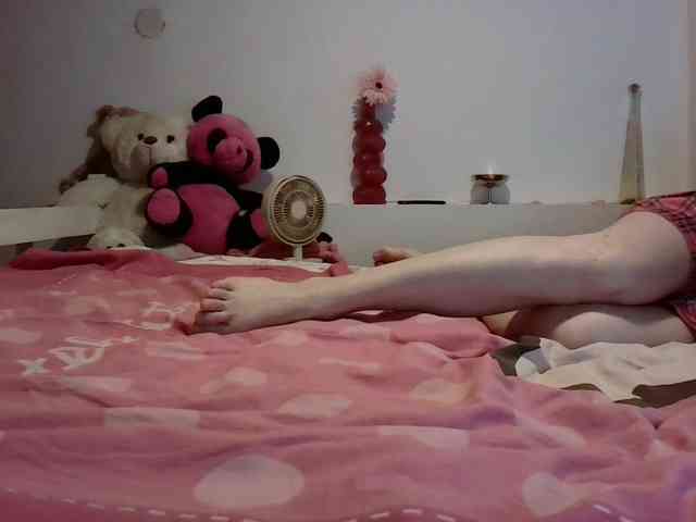 Model: AmyWonderX