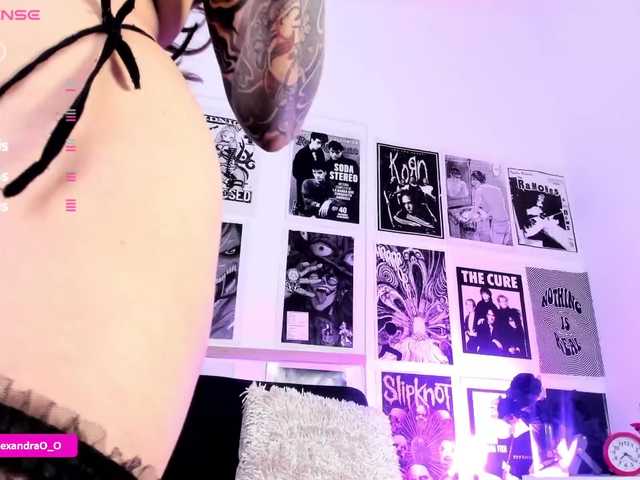 Lexyjoyce live cam on BongaCams