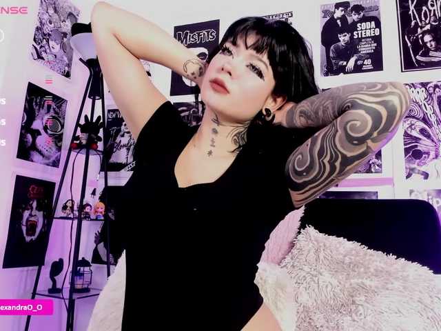 Lexyjoyce live cam on BongaCams
