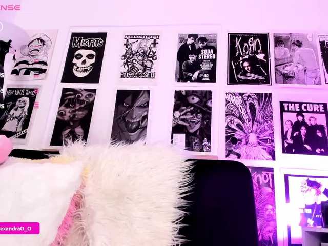 Lexyjoyce's BongaCams show and profile