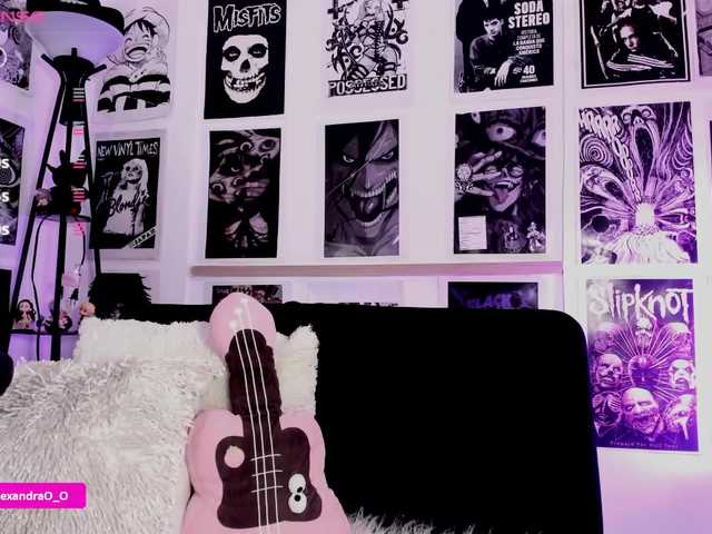 Lexyjoyce live cam on BongaCams