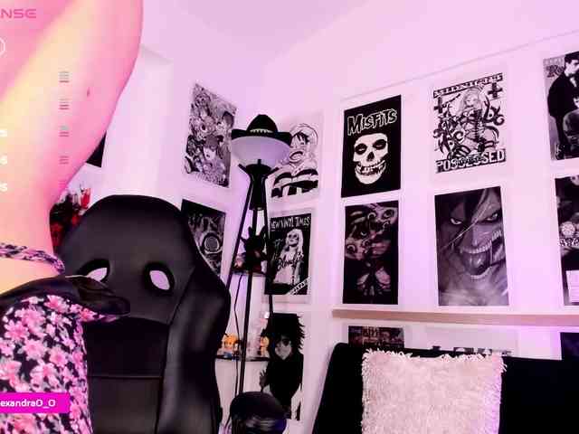 Lexyjoyce webcam