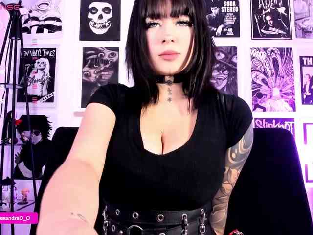 Lexyjoyce webcam