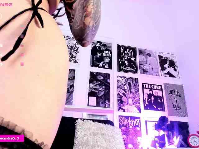 Lexyjoyce webcam