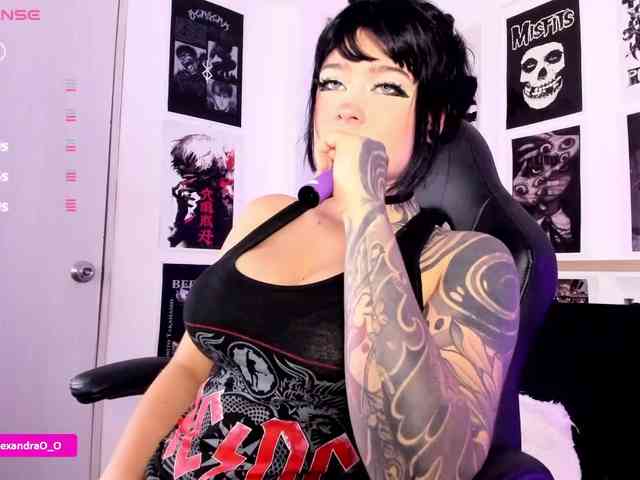 Lexyjoyce webcam