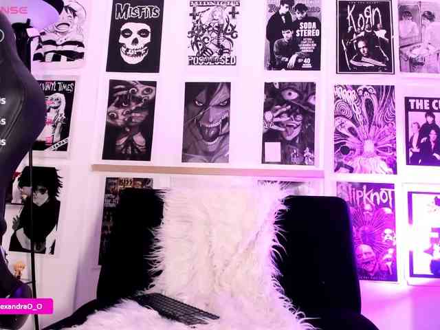 Lexyjoyce webcam