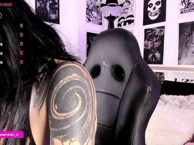 Lexyjoyce webcam