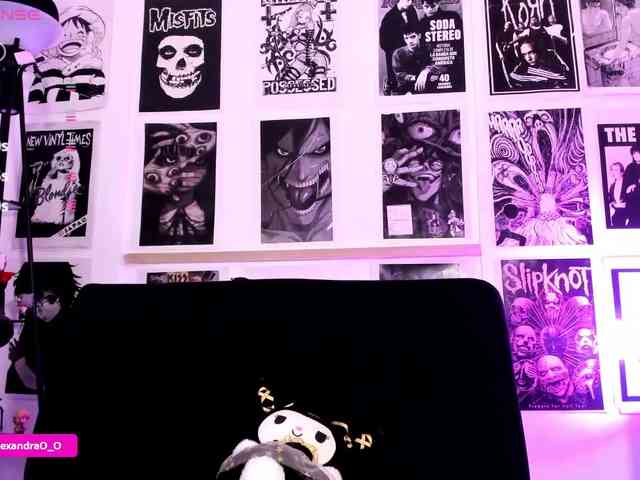 Lexyjoyce webcam