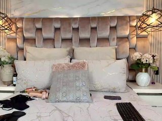 JeenSexy Porn Show