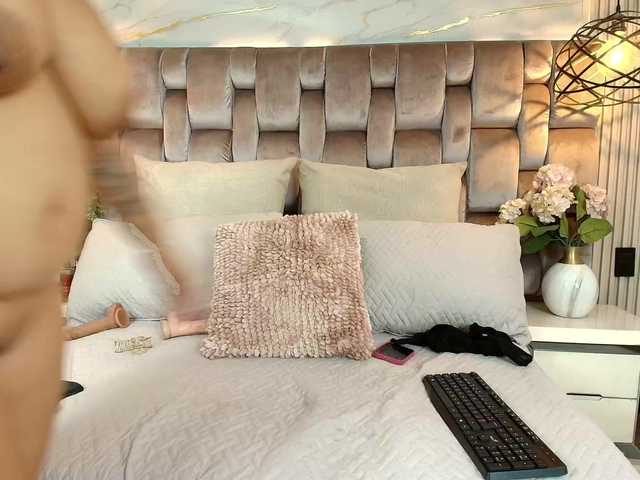JeenSexy live cam on BongaCams