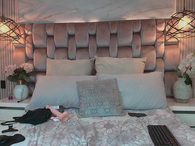 JeenSexy live cam on BongaCams
