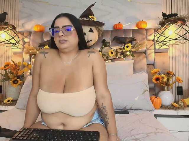 JeenSexy live cam on BongaCams