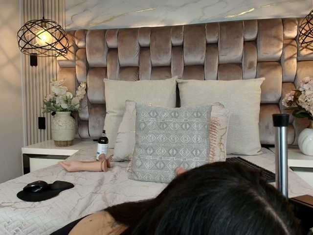 JeenSexy live cam on BongaCams