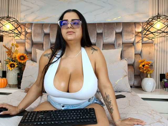 JeenSexy, en directo ahora en BongaCams