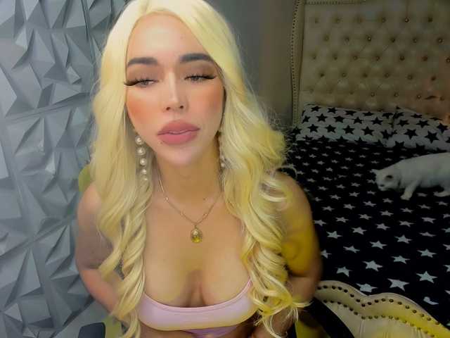 janecomanderts live webcam show