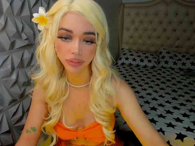 janecomanderts Live Webcam on BongaCams