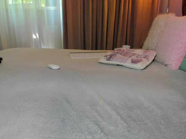 Lady-A live cam on BongaCams