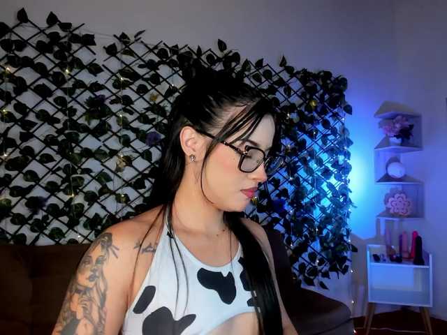melody-cute10 live webcam show