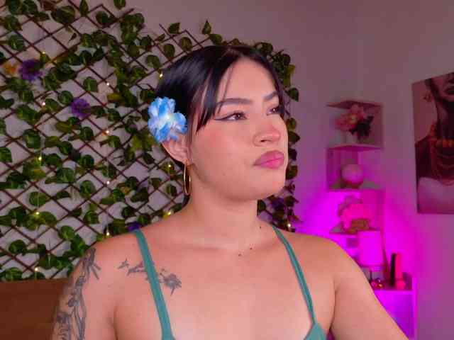 melody-cute10 webcam