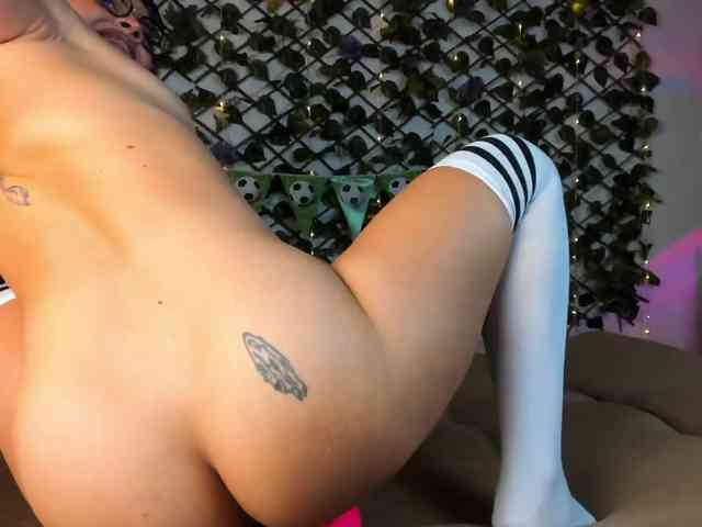 melody-cute10 webcam