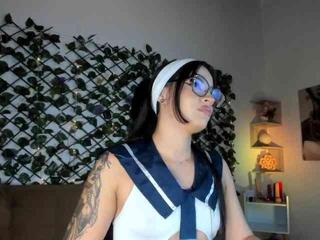 melody-cute10 webcam