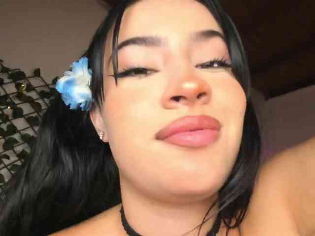melody-cute10 webcam