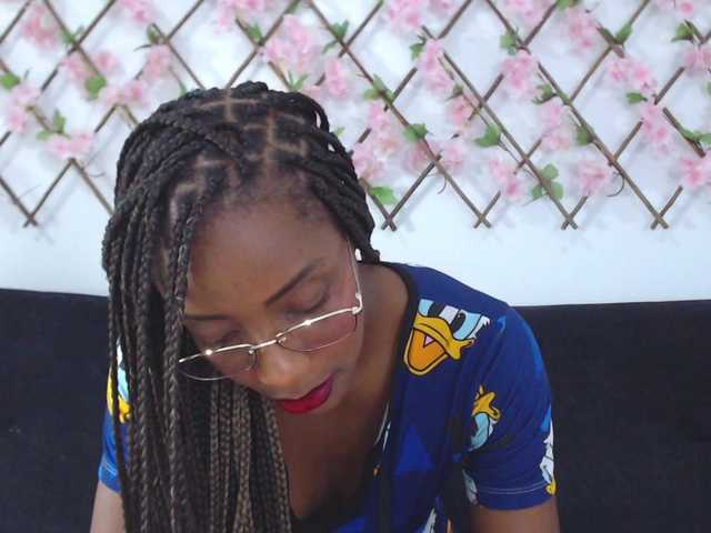 tiffany-gomez9 live cam on BongaCams