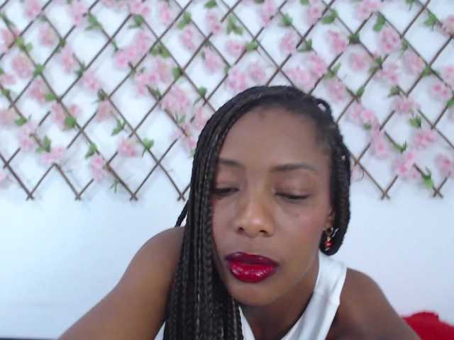 tiffany-gomez9 live cam on BongaCams