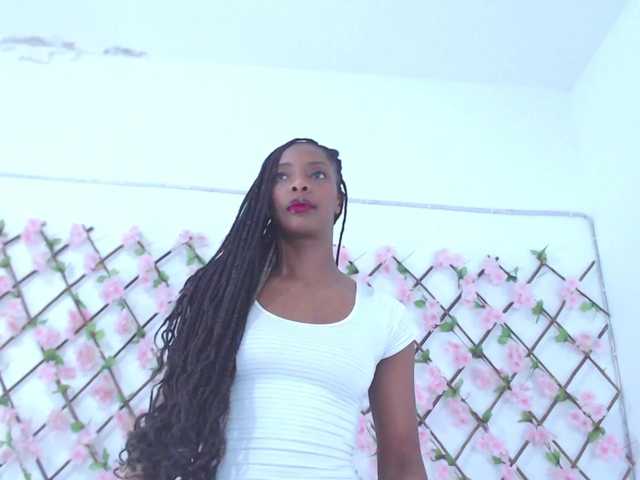 tiffany-gomez9 live cam on BongaCams