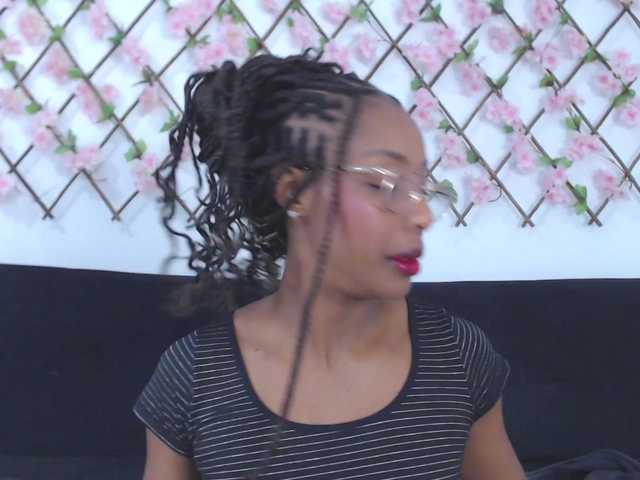 tiffany-gomez9 live cam on BongaCams