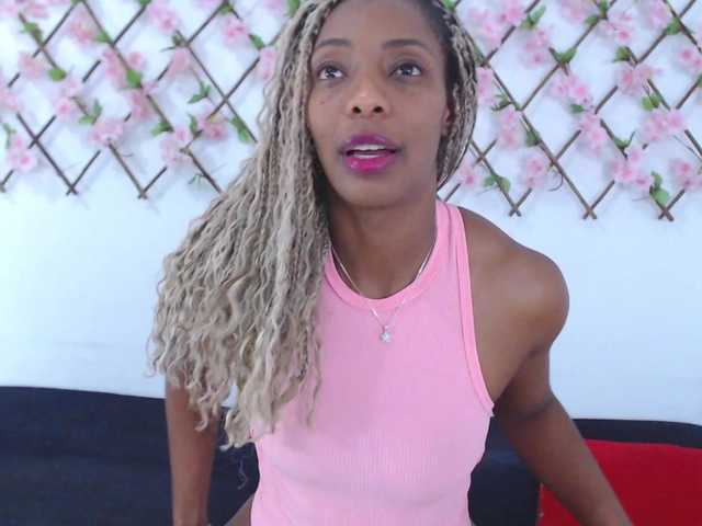 tiffany-gomez9 live cam on BongaCams