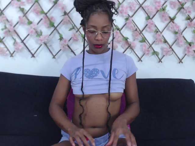 tiffany-gomez9 live cam preview