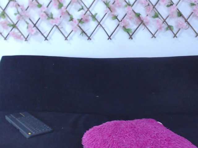 tiffany-gomez9 live webcam show