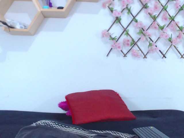 tiffany-gomez9's BongaCams show and profile