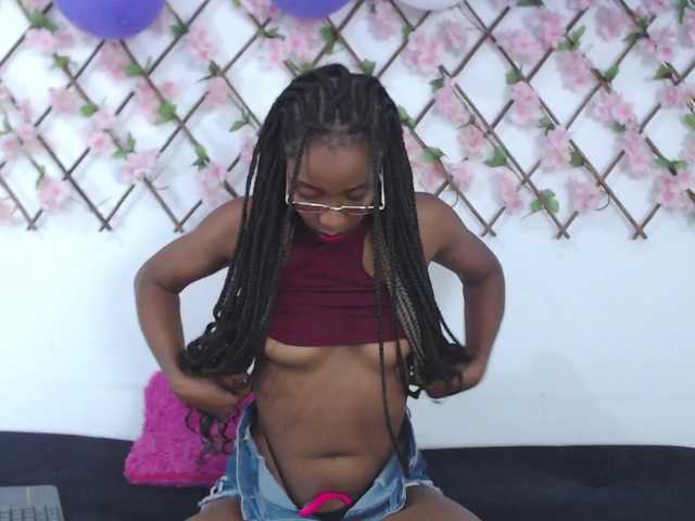 tiffany-gomez9, en directo ahora en BongaCams