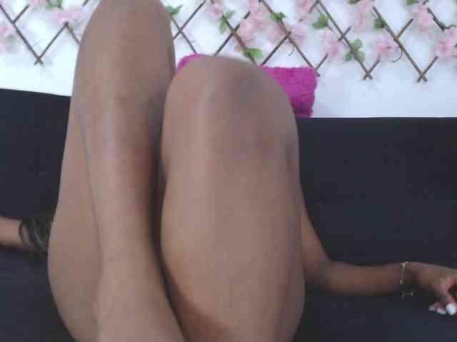 tiffany-gomez9 webcam