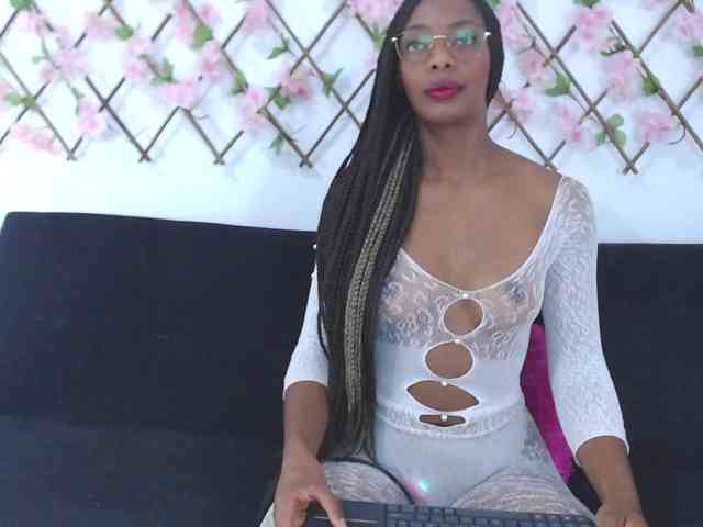 tiffany-gomez9 webcam