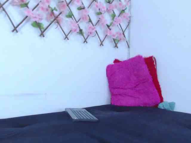 tiffany-gomez9 webcam