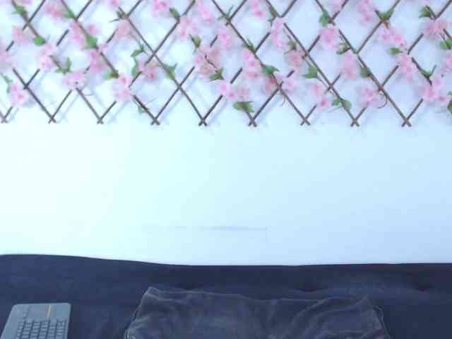tiffany-gomez9 webcam