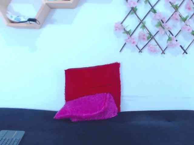 tiffany-gomez9 webcam