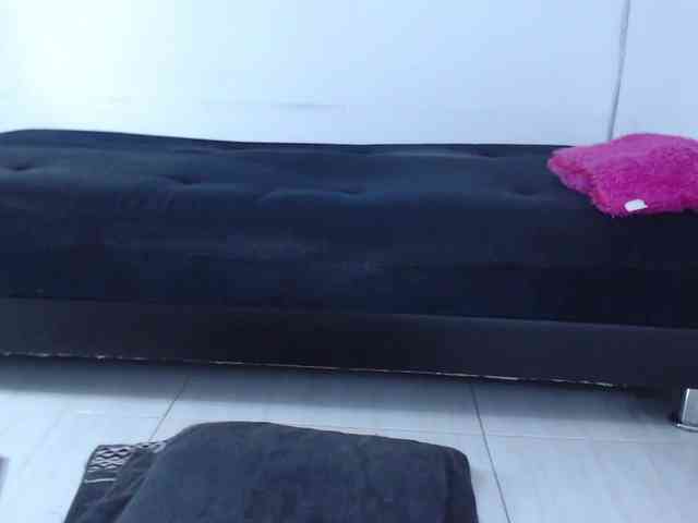 tiffany-gomez9 webcam