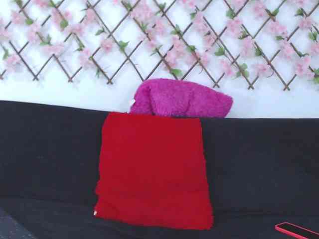 tiffany-gomez9 webcam