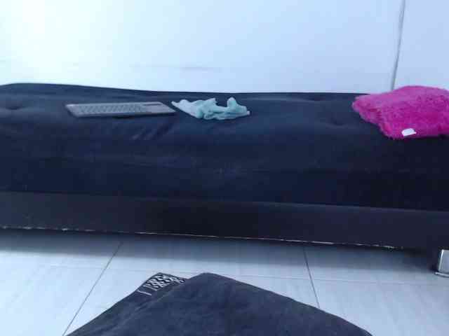 tiffany-gomez9 webcam