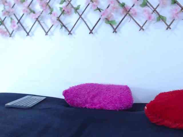 tiffany-gomez9 webcam