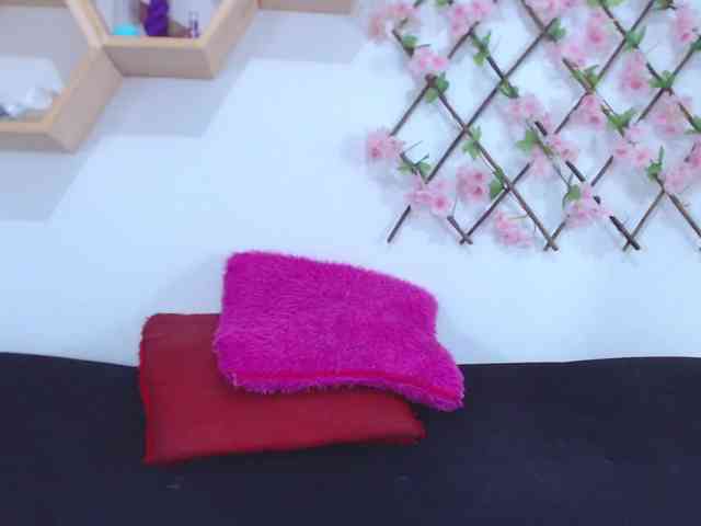 tiffany-gomez9 webcam